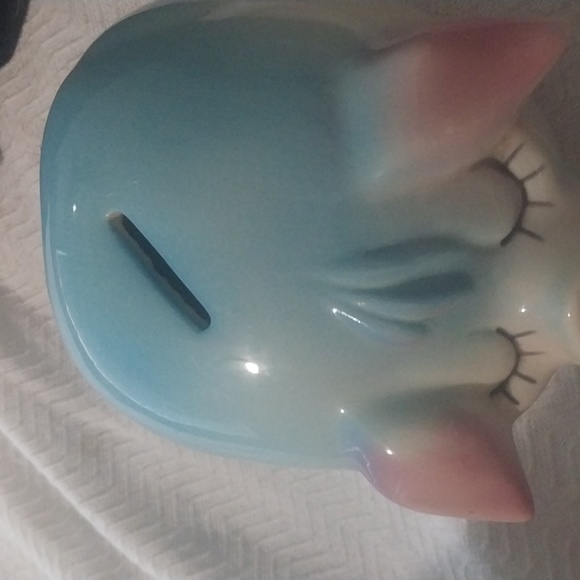 Sold. - Picture 3 of 4